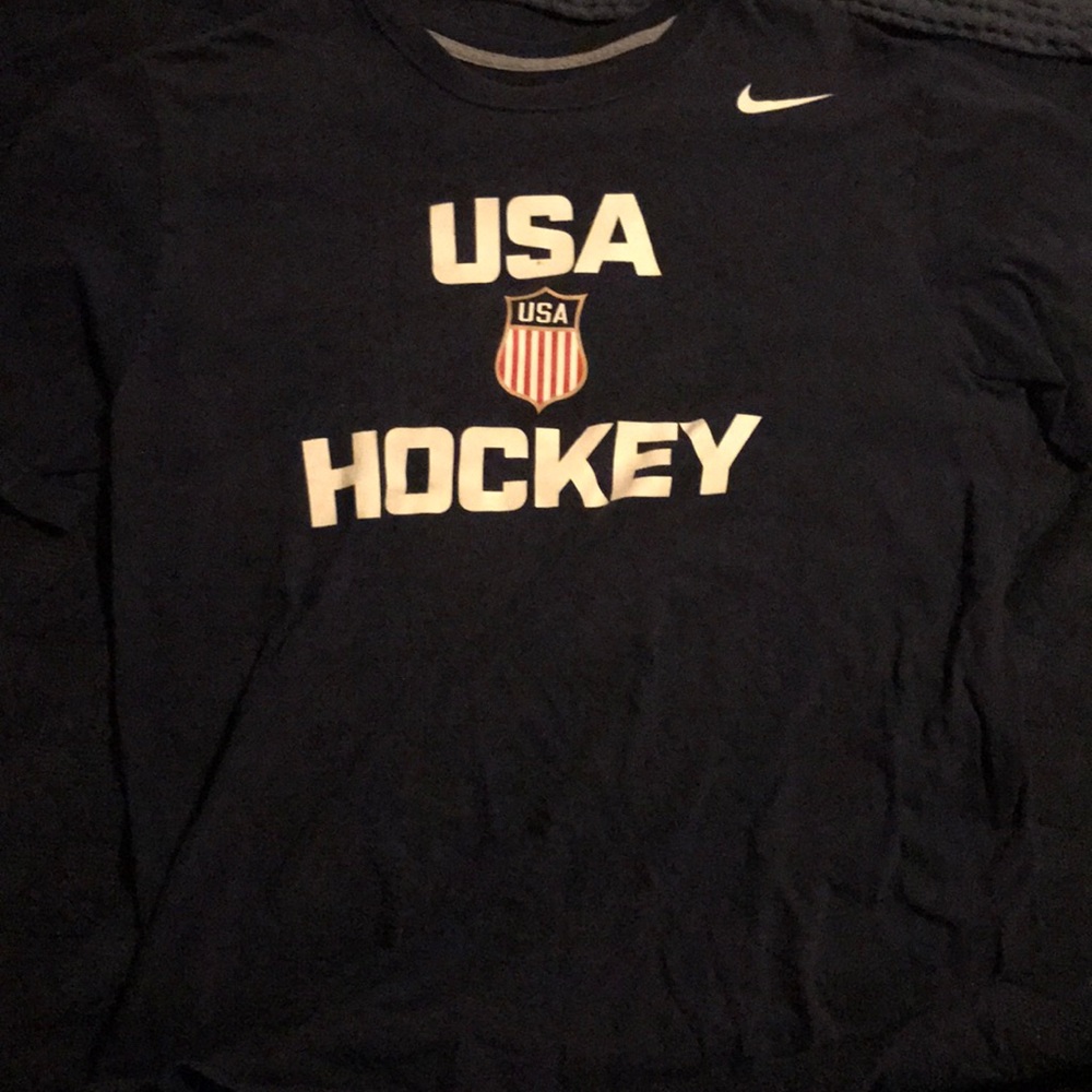 USA Hockey Men’s Shirt